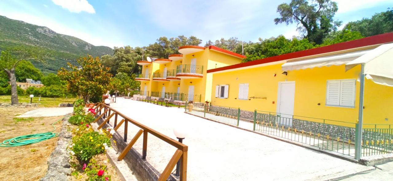 Villa Perkemes Apartments Parga Eksteriør billede