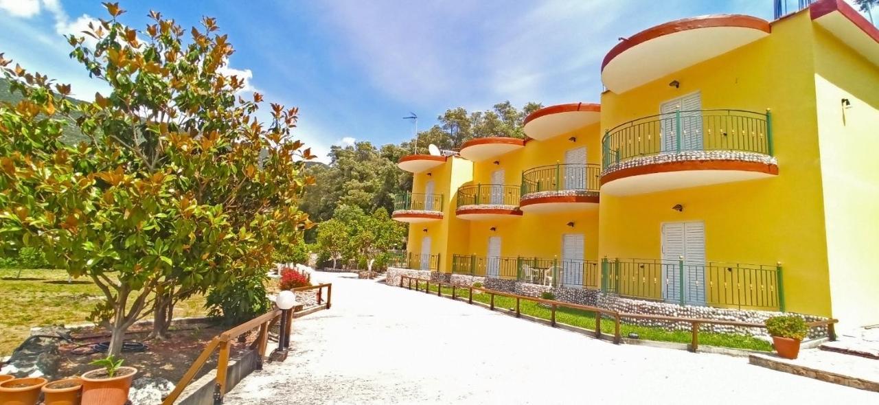 Villa Perkemes Apartments Parga Eksteriør billede